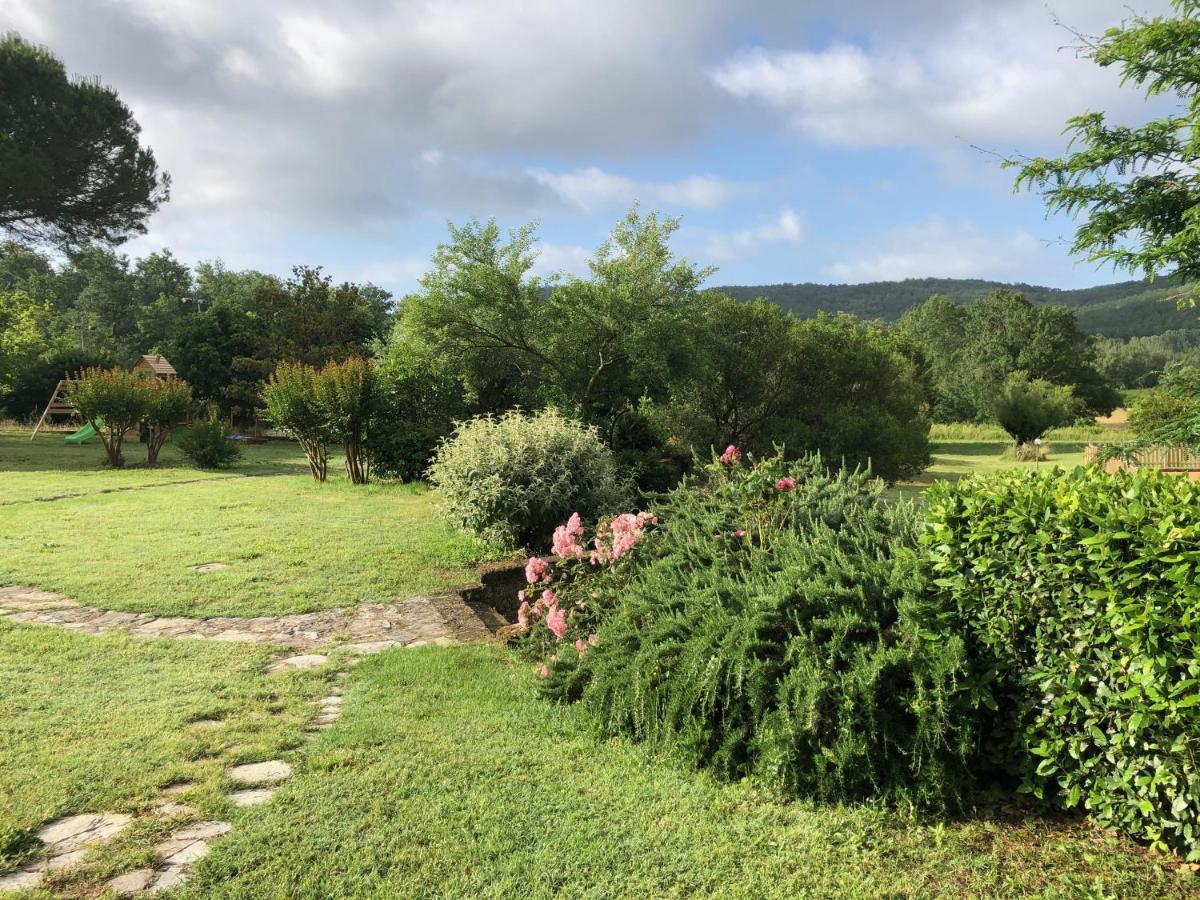 Agriturismo Santa Lorica Sassetta Eksteriør bilde