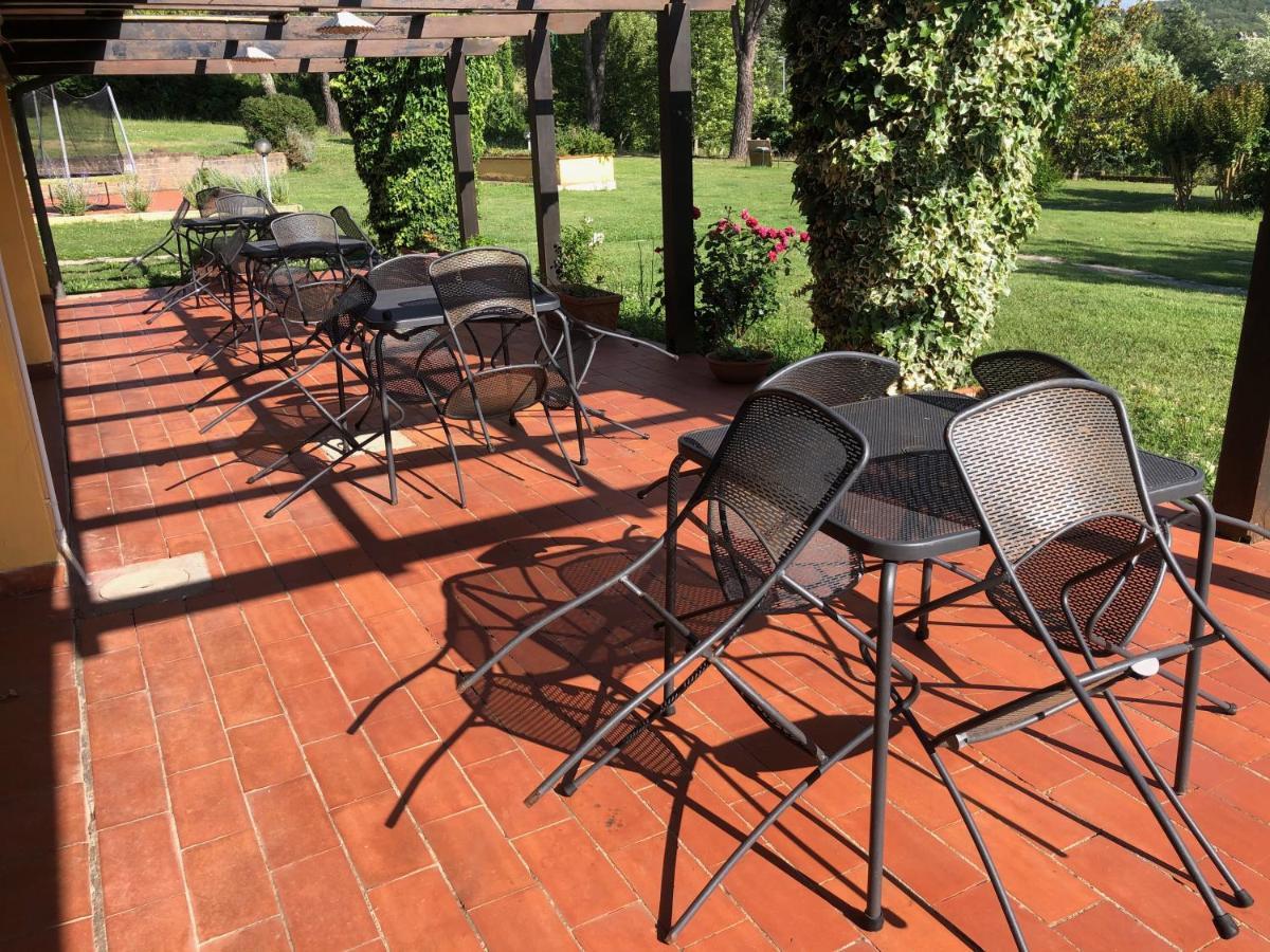 Agriturismo Santa Lorica Sassetta Eksteriør bilde